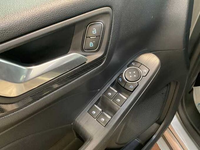 Ford Kuga ST-Line X PHEV+elek.AHK+LED+B&O+Navi+Kamera