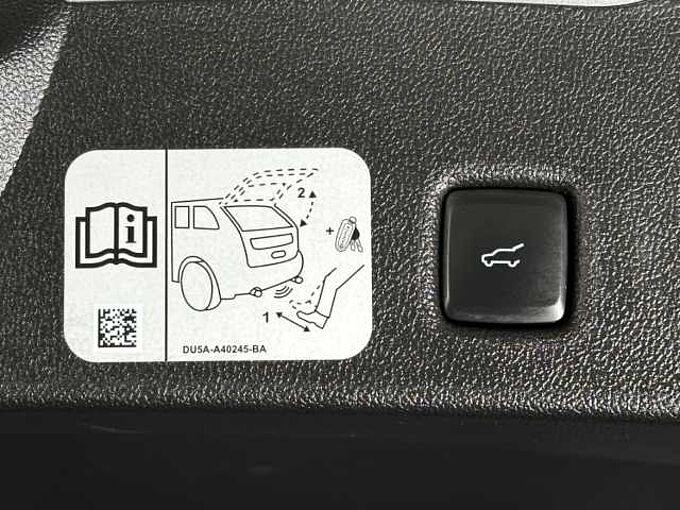 Ford Kuga ST-Line X+Kamera+B&O+Key-Free+BILS+Navi