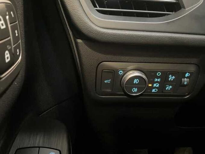 Ford Kuga Hybrid Vignale AHK abnehmbar NAVI. RÜCKF. + Frontkamera 