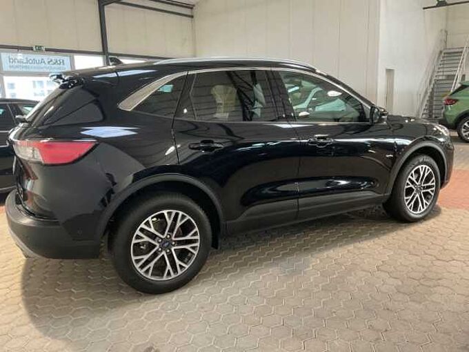 Ford Kuga Titanium X RÜCKF. NAVI. Winter-P. PDC. Allwetterreifen