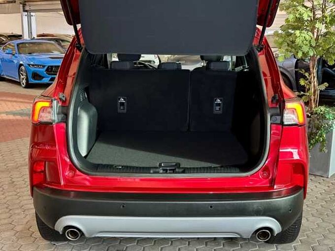 Ford Kuga Cool&Connect+Automatik+PDC+Navi+Winter-P.