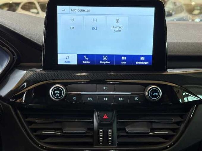 Ford Kuga ST-Line X+Automatik+Pano+AHK+B&O+Key-Free 