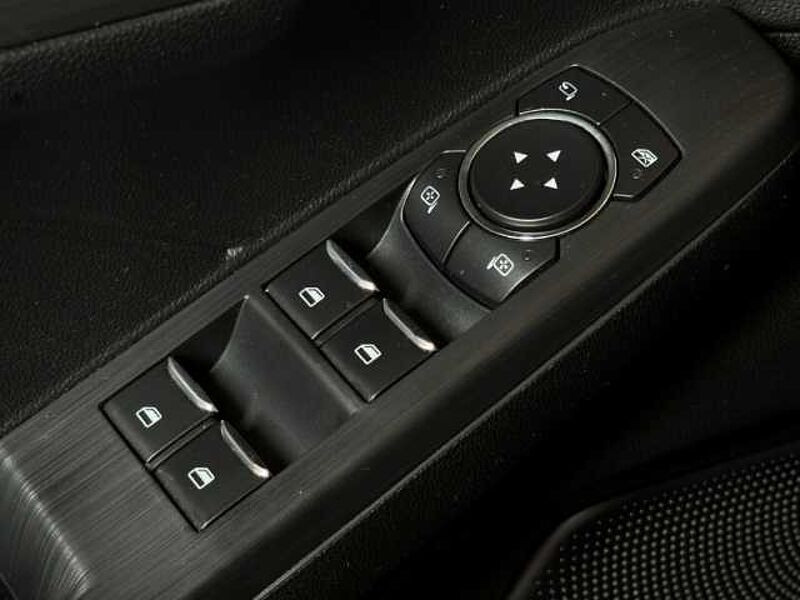 Ford Kuga Titanium X+Automatik+Pano+B&O+Kamera+Key-Free