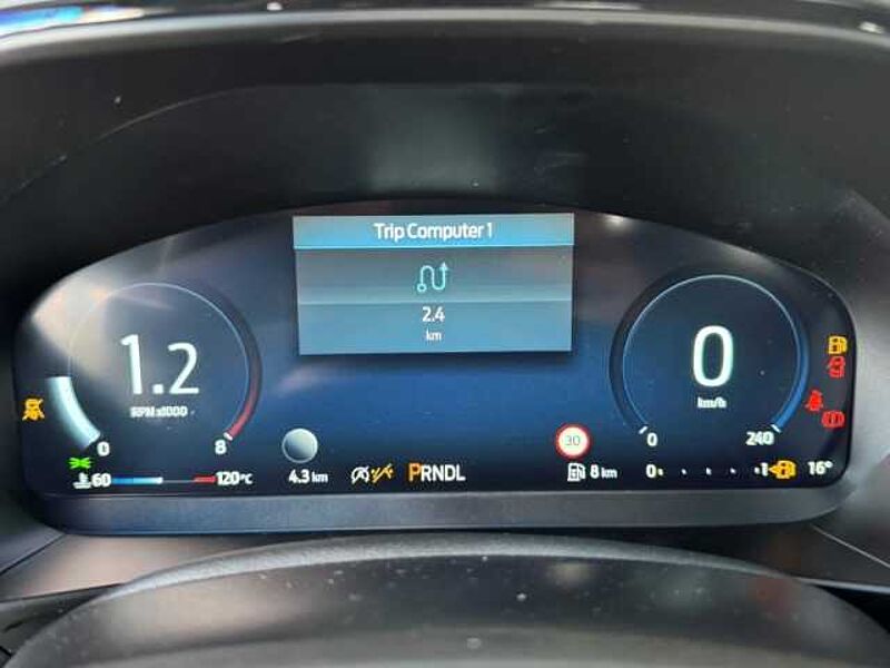 Ford Focus ST-Line X Turnier KeyFree+Tempomat-adapt. +TOTW+LED+Navi