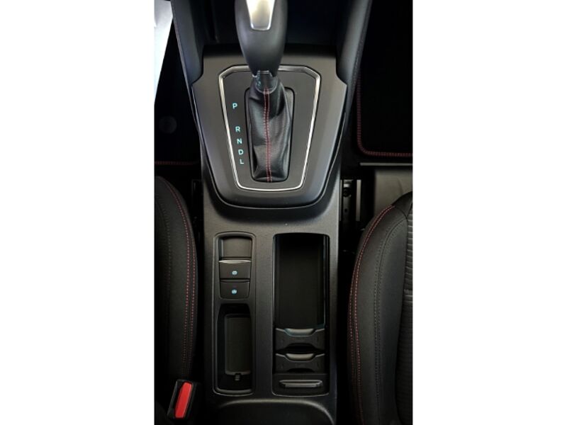Ford Focus ST-Line X Turnier Automatik+Tempomat+LED+Navi+KeyFree