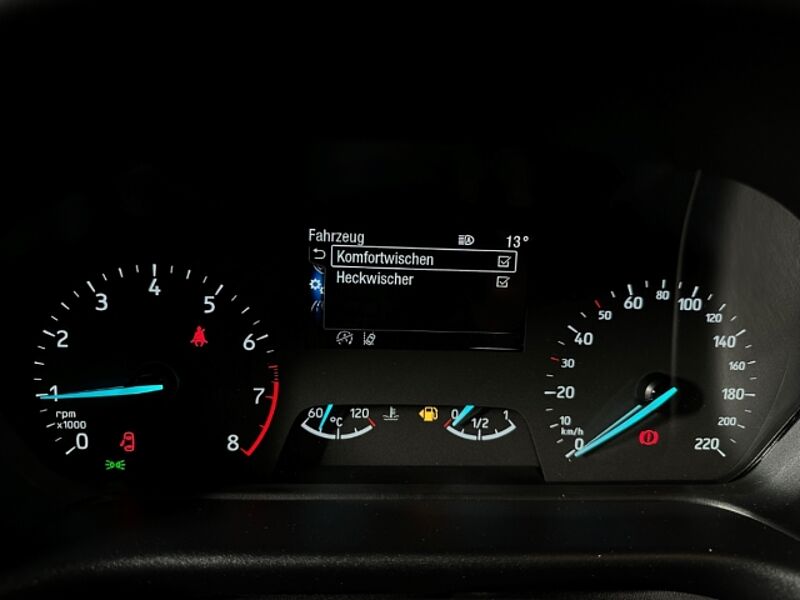 Ford Fiesta Titanium+Rückfahrkamera+Winter-P. +Tempo