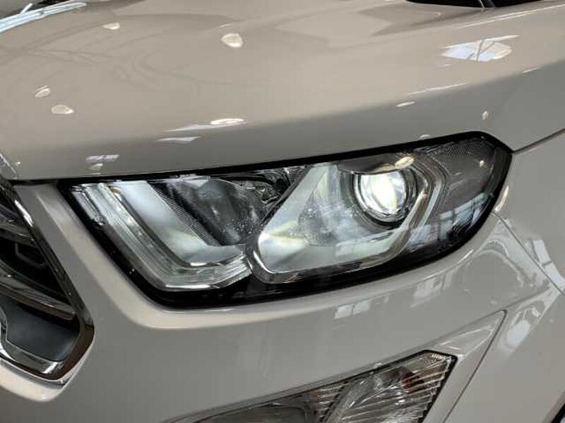 Ford EcoSport Titanium+Kamera+Tempomat+Sitzheizung