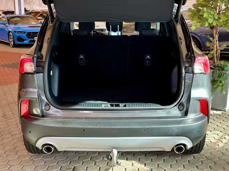 Ford Kuga Titanium+Automatik+AHK+Pano+Head-Up+Kamera