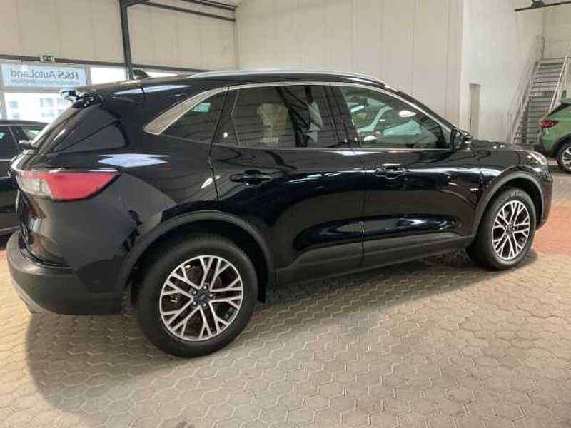 Ford Kuga Titanium X RÜCKF. NAVI. Winter-P. PDC. Allwetterreifen